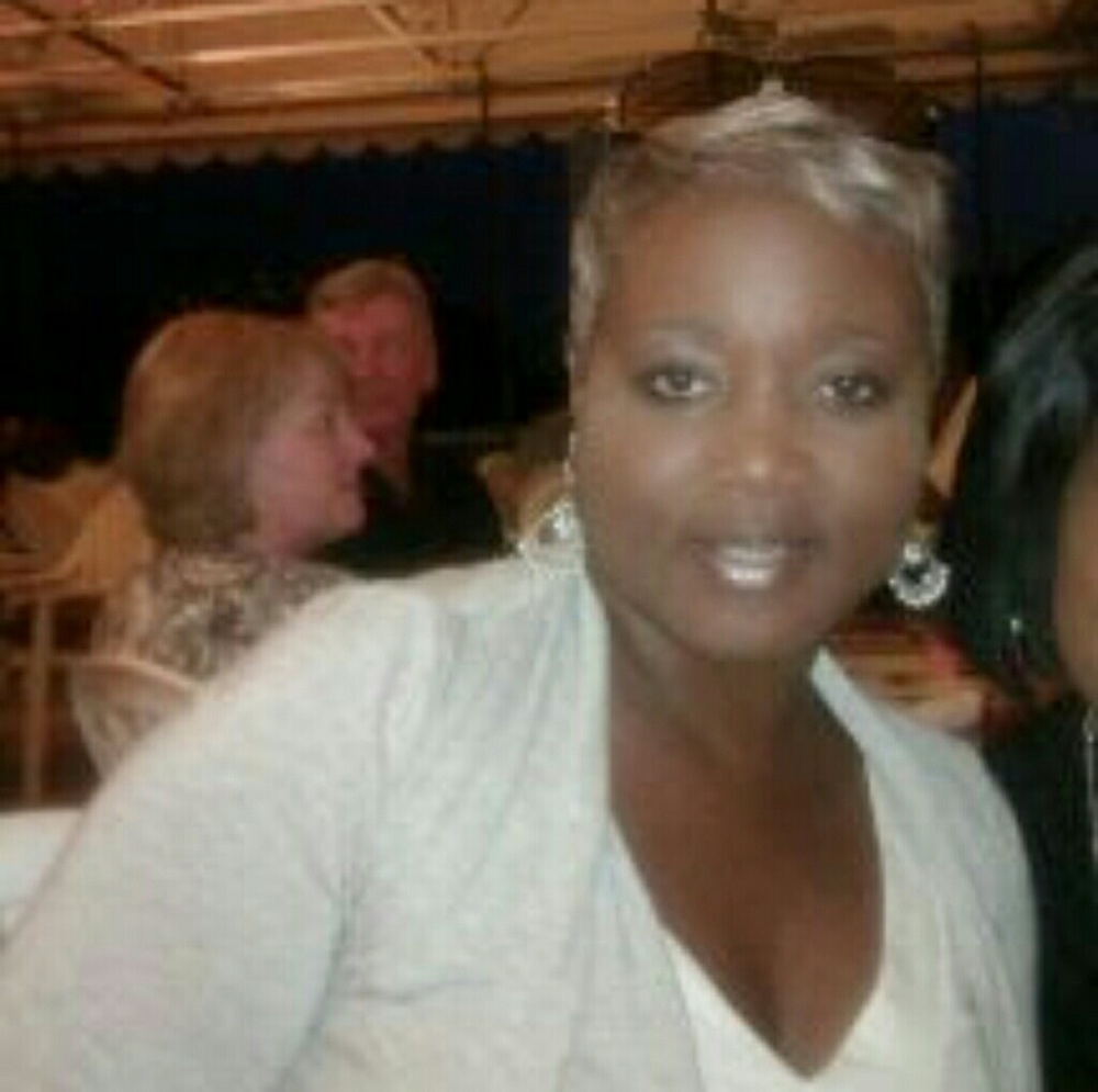 Meet your Posher, Felicia