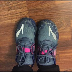 Brooks pure crit  running shoes