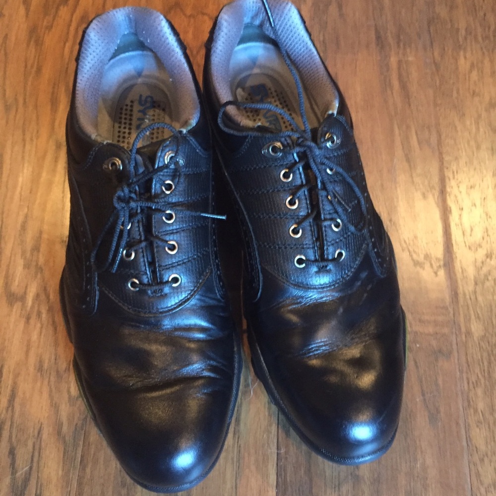 Footjoy golf shoes