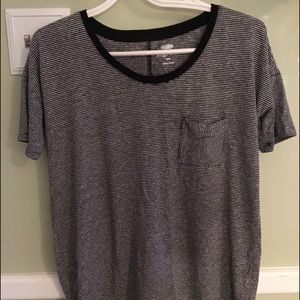 Old navy linen boyfriend tee