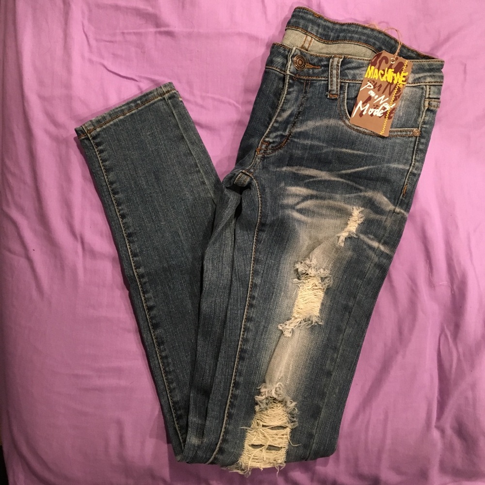 NWT MACHINE ripped destroyed skinny jeans
