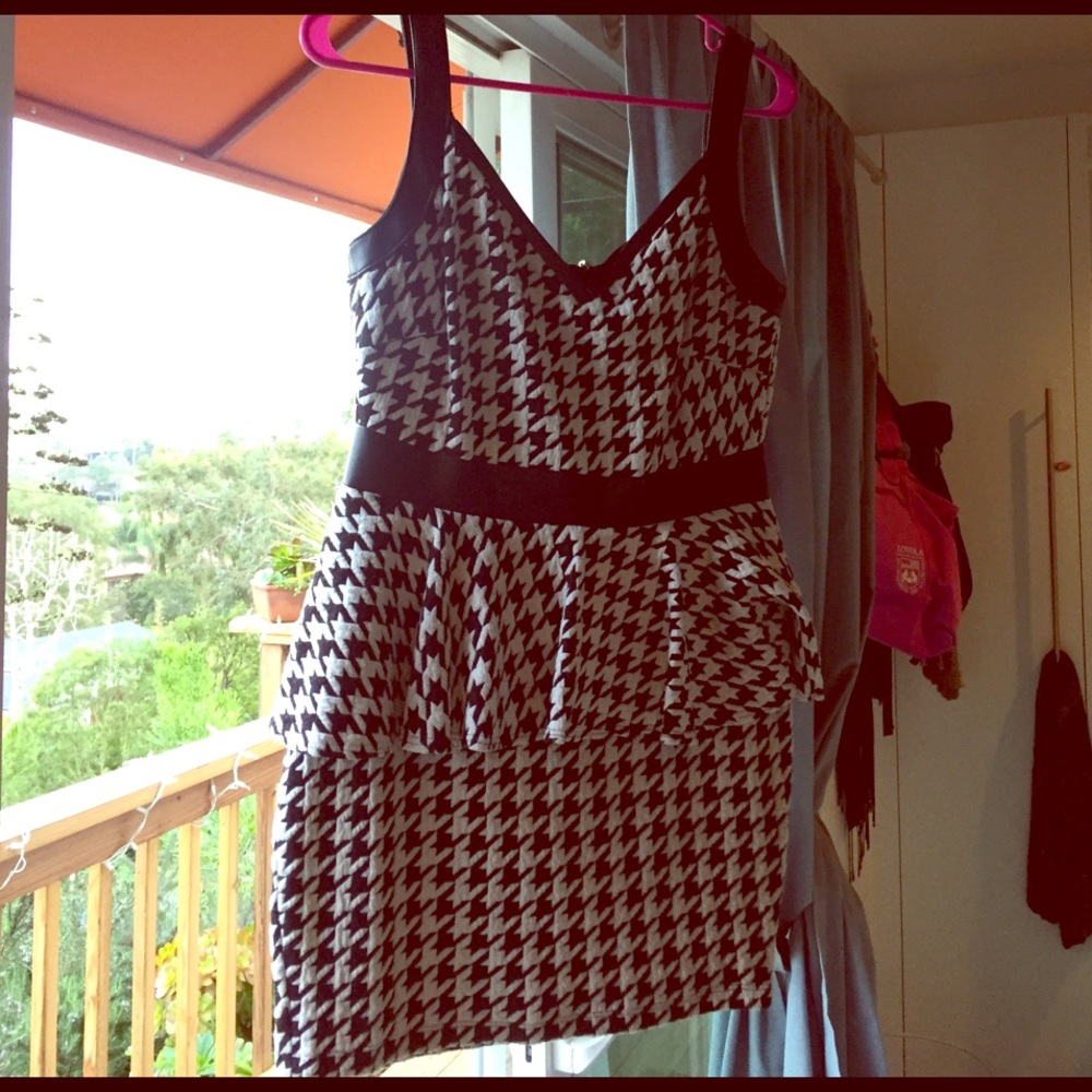 Black and white dress w/ peplum waist and leather
