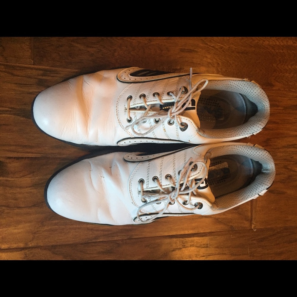 Footjoy golf shoes