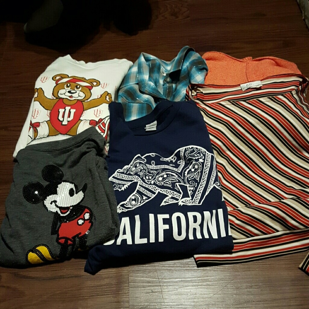 6  long sleeve shirts that are in good shape.