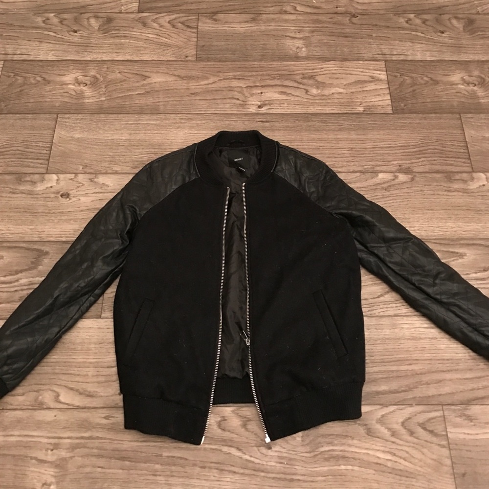Bomber jacket