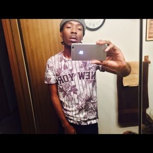 Meet your Posher, Javon