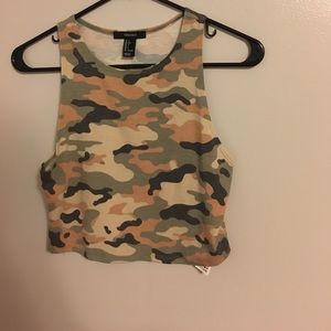 Camo crop top
