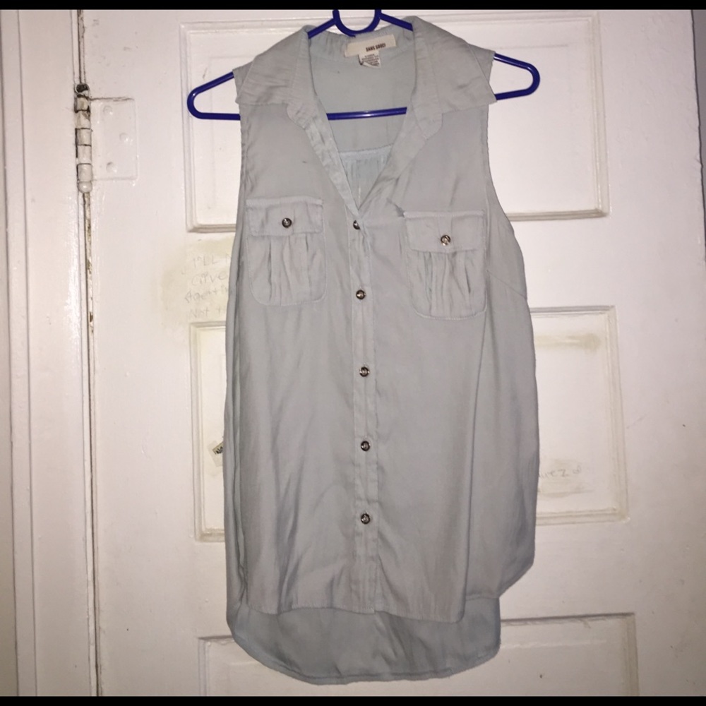 SALE 👀💙 color sky blue button down blouse