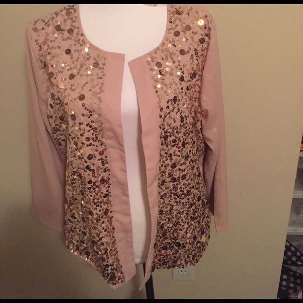 Gap XL NWT gold sequence long sleeve top.