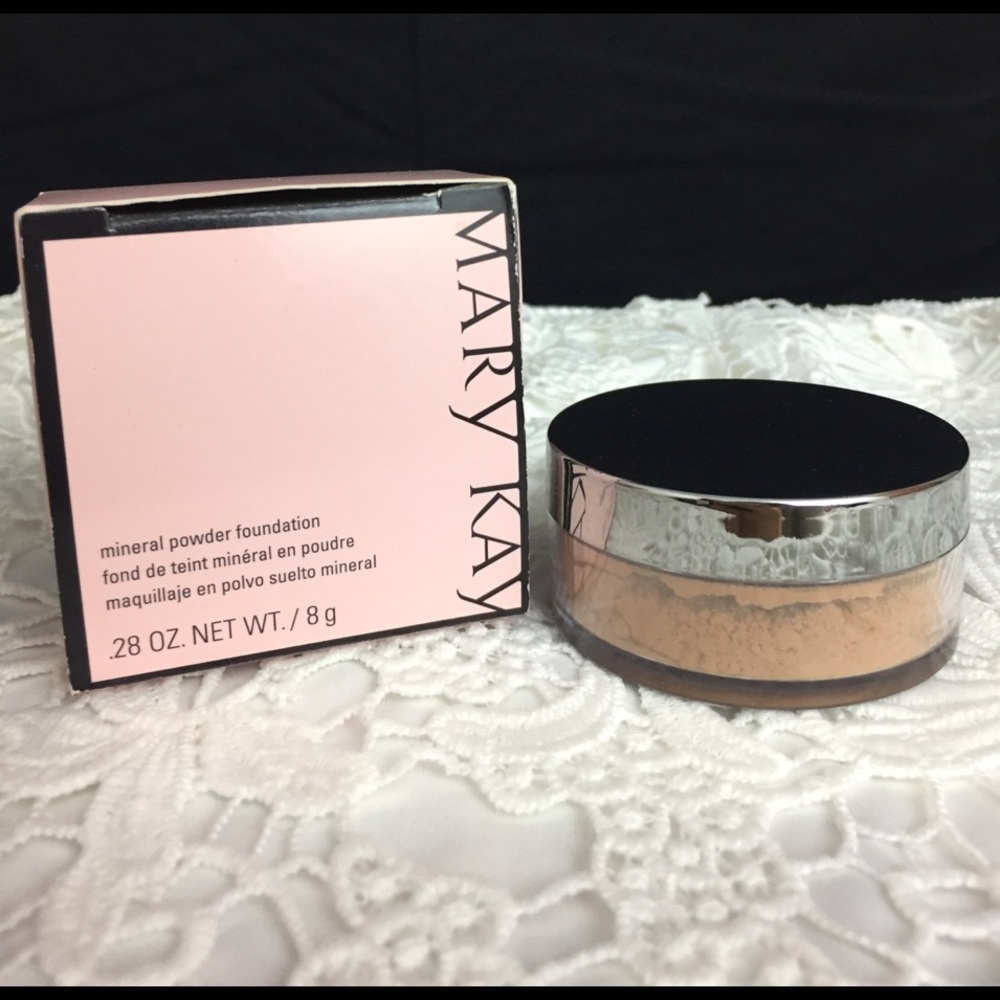 Mary Kay mineral powder foundation
