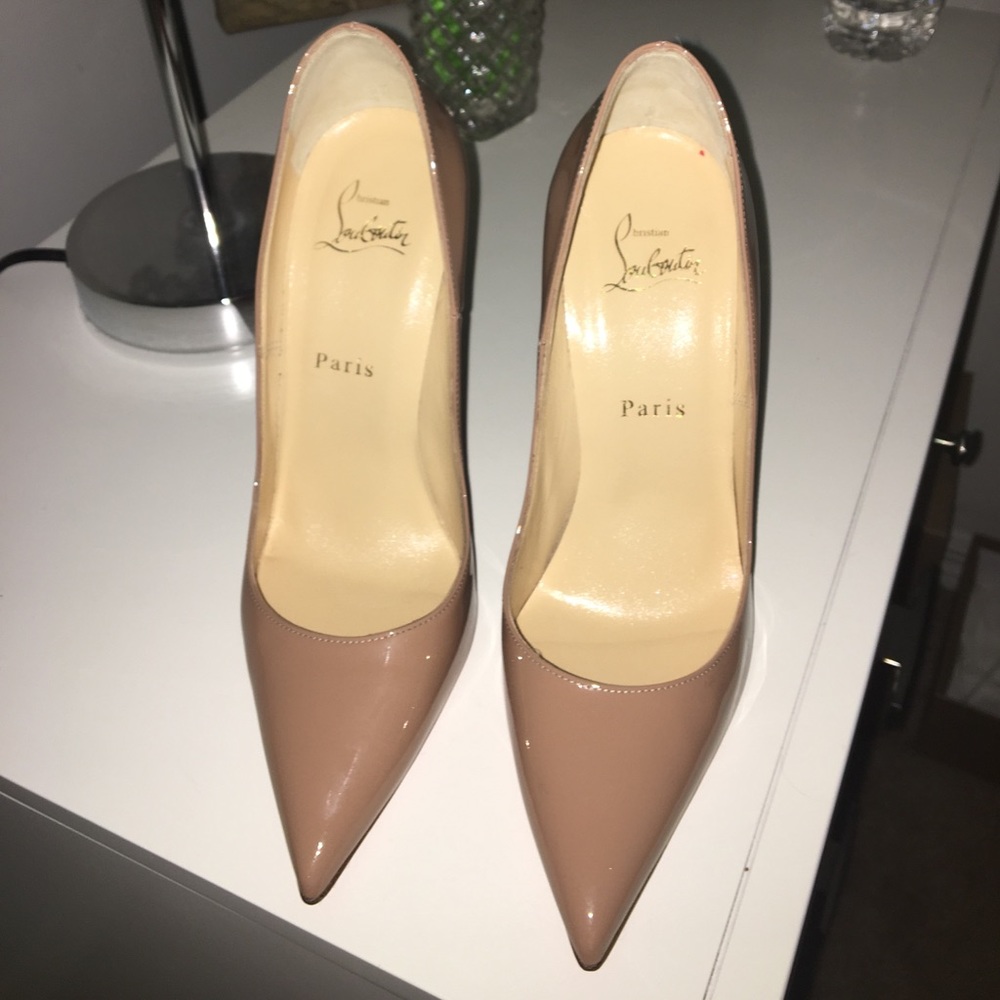 AUTHENTIC CHRISTIAN LOUBOUTIN