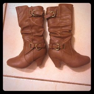 Brown girls boots