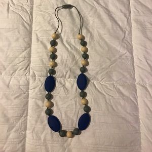 Teething necklace, never used