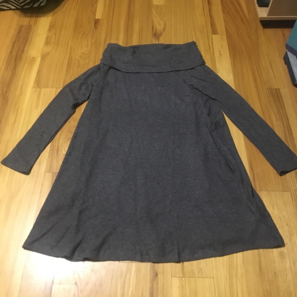 Flaunt boutique strapless off shoulder grey dress