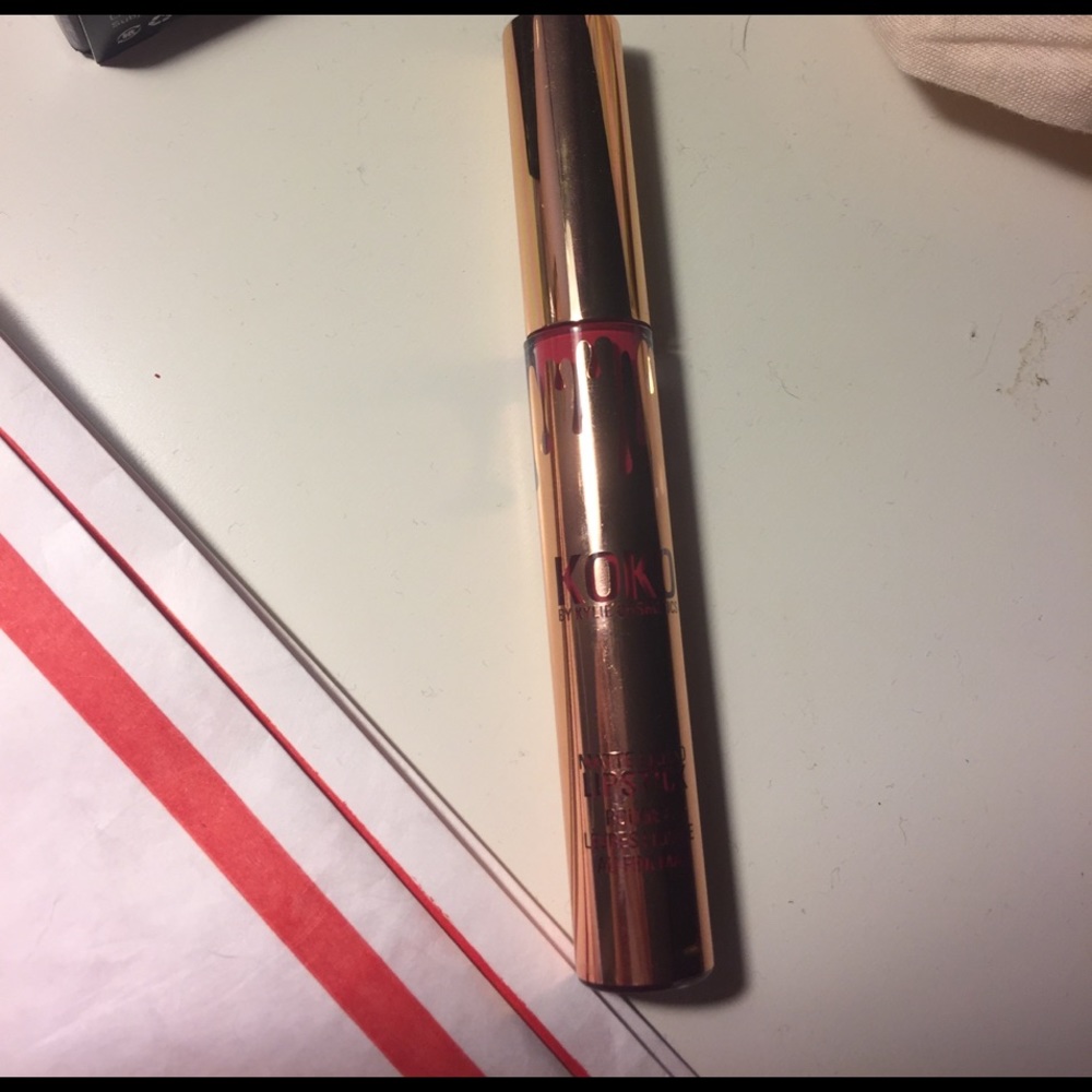 kylie matte lipstick