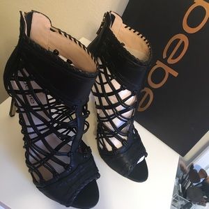 Bebe black strappy heels pumps