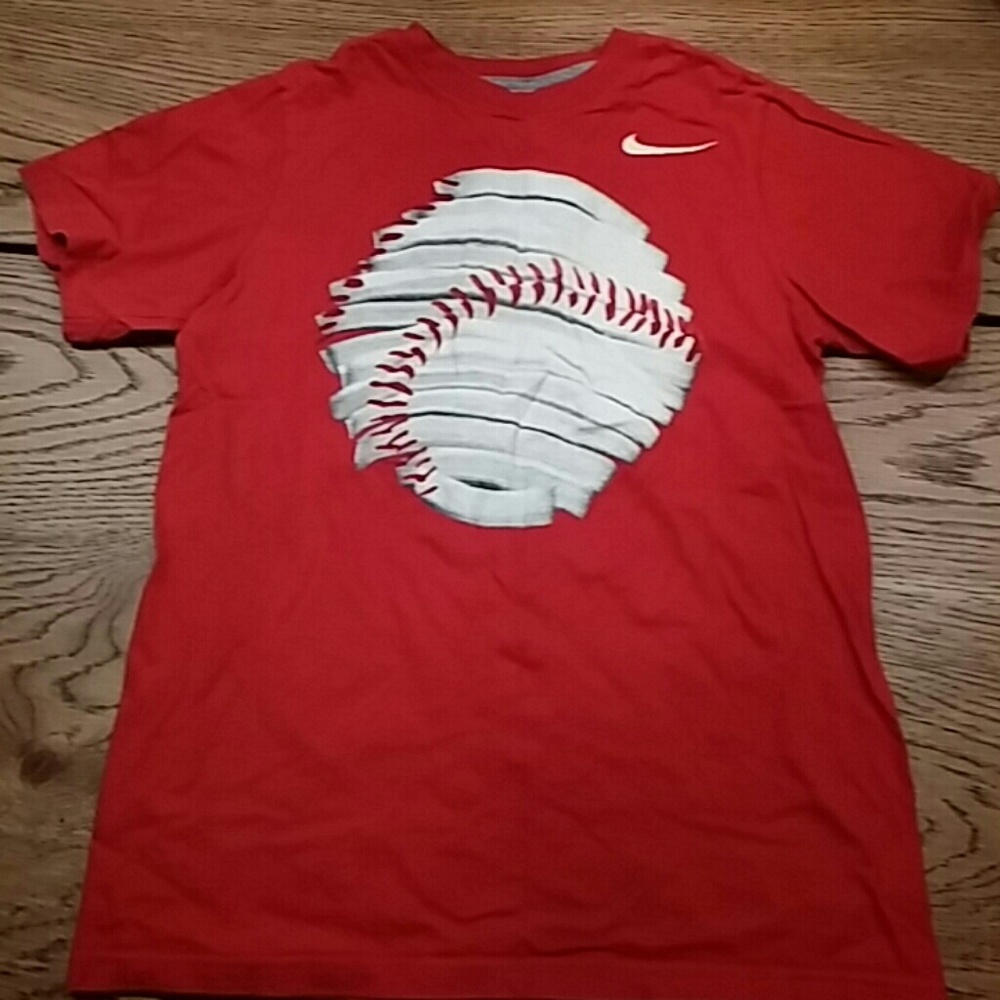 Nike T-shirt Size M Youth