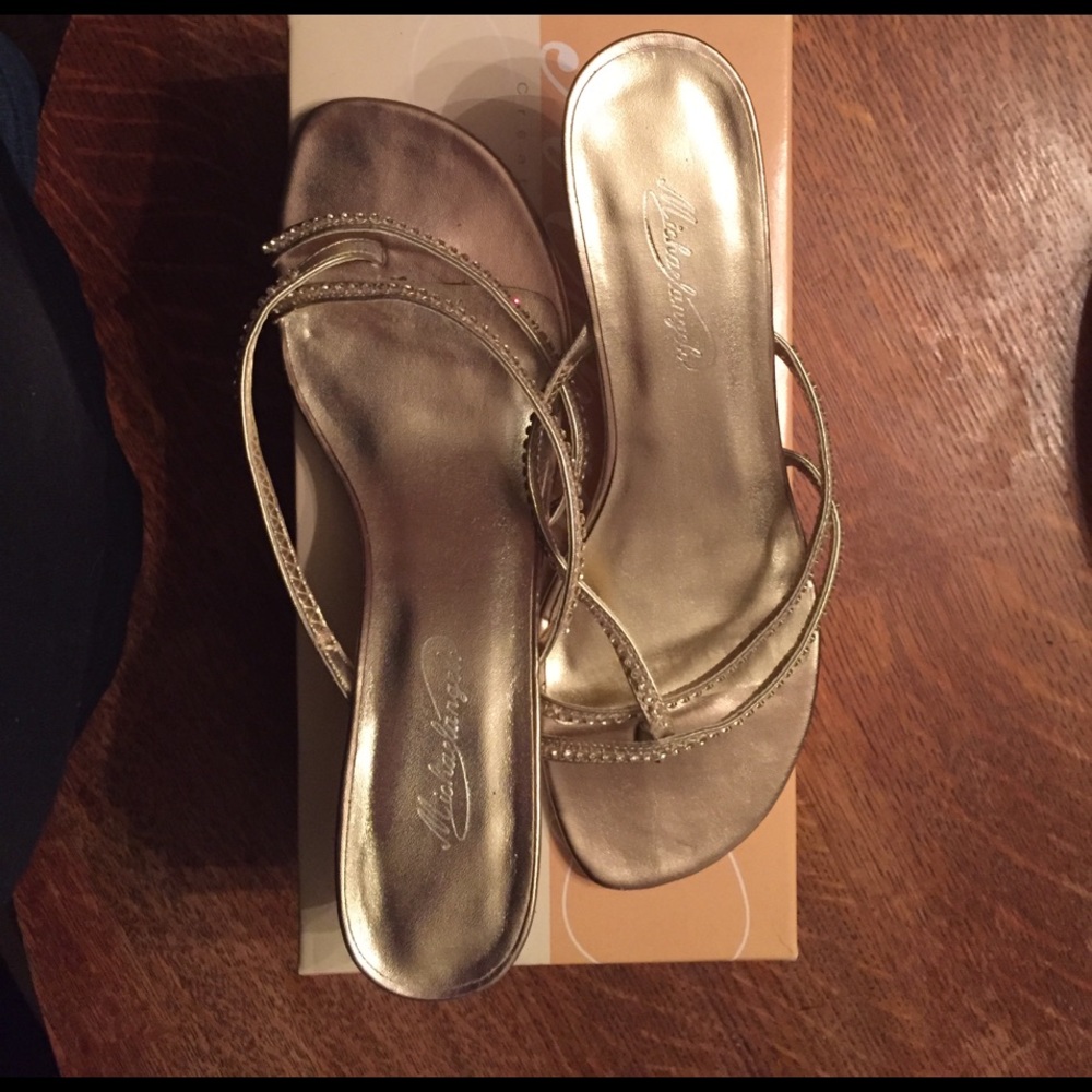 Dressy sandals