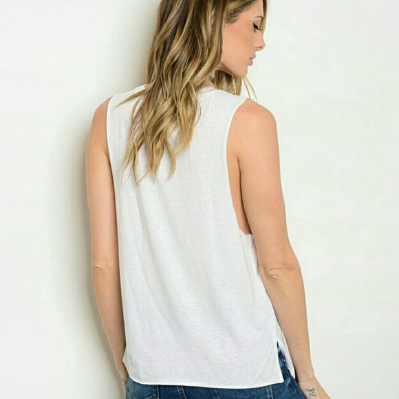 It's The Tequila Talking Tank - Picture 2 of 5