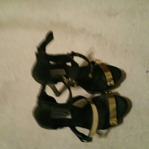 Ladies shoes - Picture 4 of 4