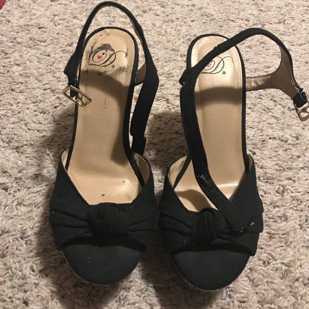 Black and Tan Wedge Heels