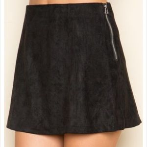 Brandy Melville Cara Skirt