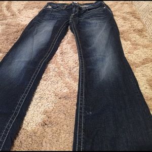 Women's dark wash jeans