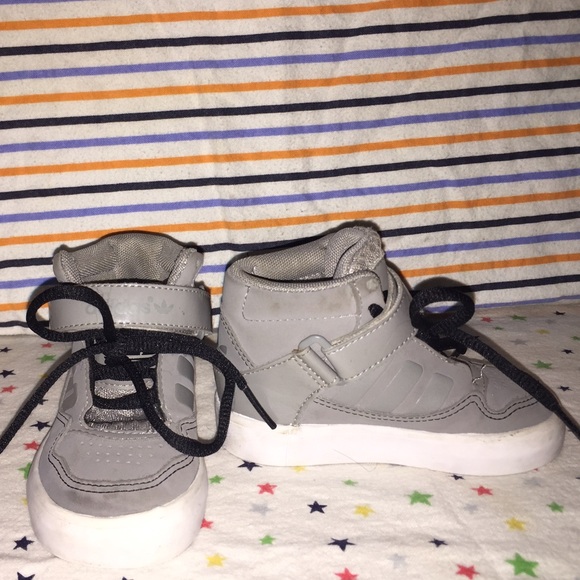 Gray Adidas - Picture 7 of 7