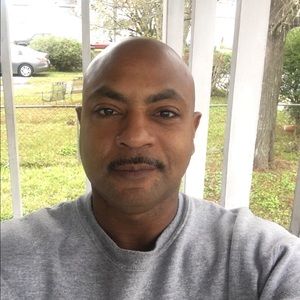 Meet your Posher, Elvin