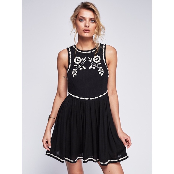 Free People Dresses & Skirts - Free People Birds of a Feather dress