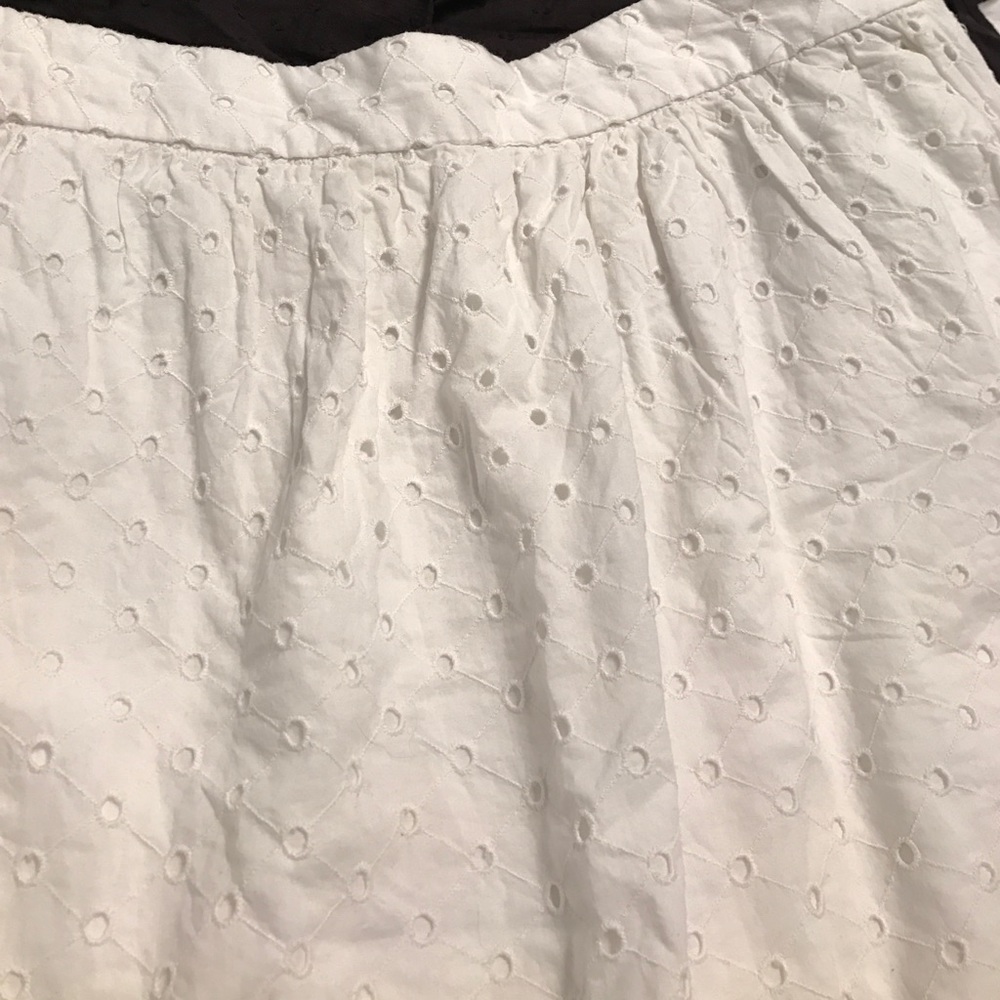 Gap White skirt