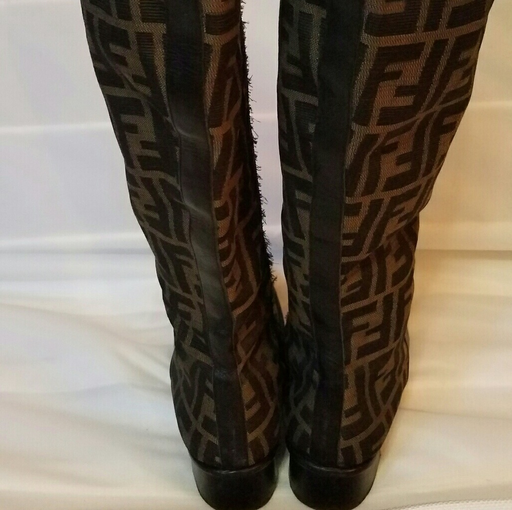 AUTHENTIC Fendi boots