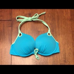 Victoria's Secret swimsuit (top and bottom)