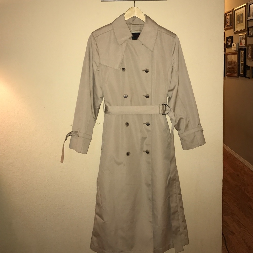 Vintage 80's Era London Fog Raincoat