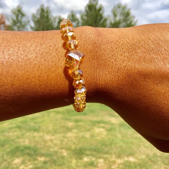 Gold Expandable Bracelet Crystal Bangle - Picture 2 of 2