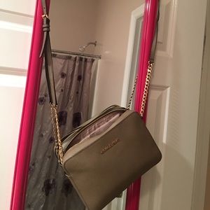 Michael Kors Jet Set travel large crossbody