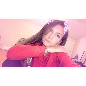 Meet your Posher, Ciara