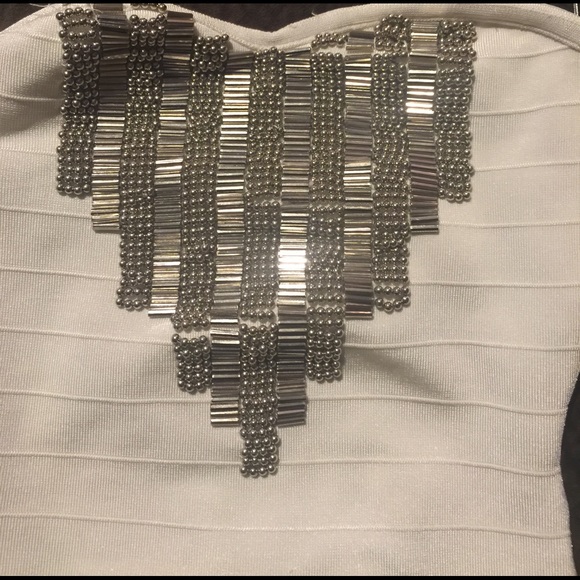 🦋DONATING SOON XS Bebe beige bandage dress - Picture 2 of 5