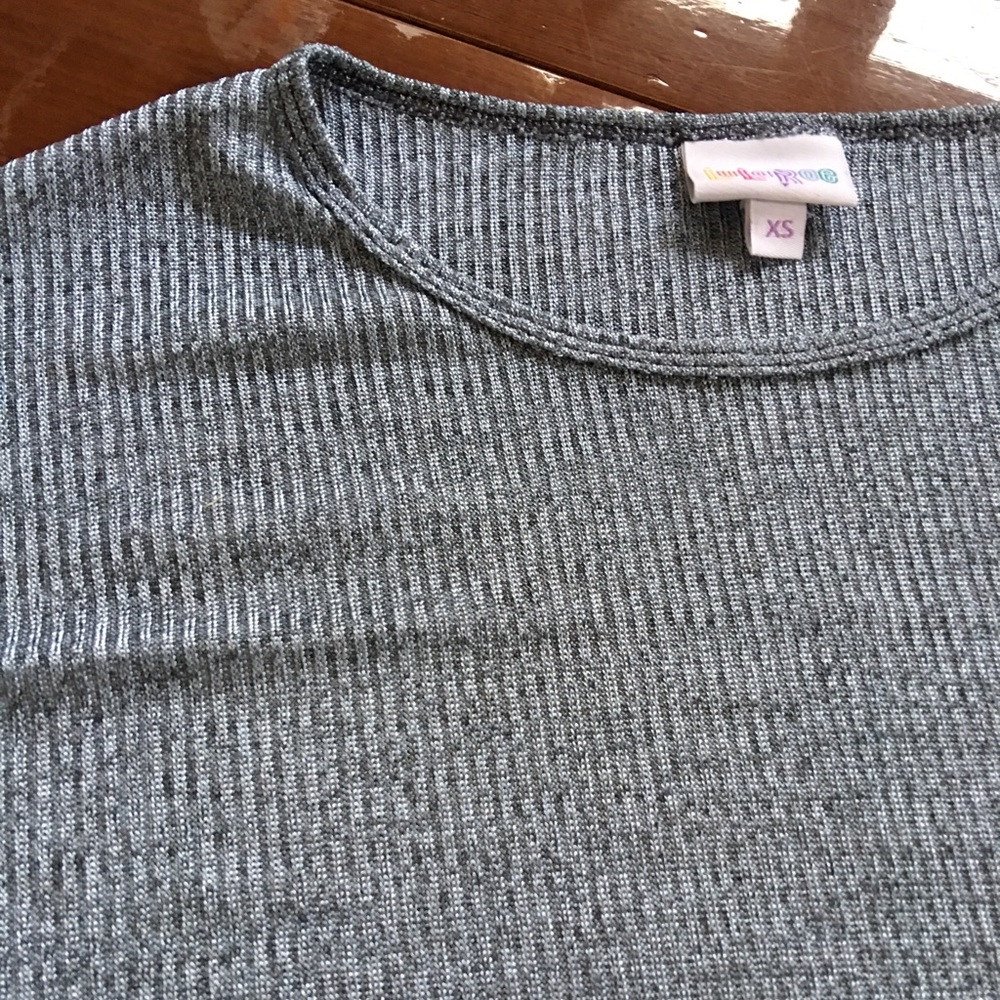 NWT lularoe Irma ribbed silver sparkly size XS
