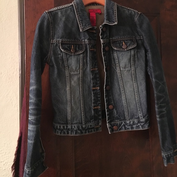 BCBGMaxAzria Jackets & Blazers - BCBG jeans denim jacket.