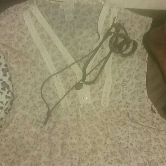 💜Blouse💜 - Picture 2 of 4