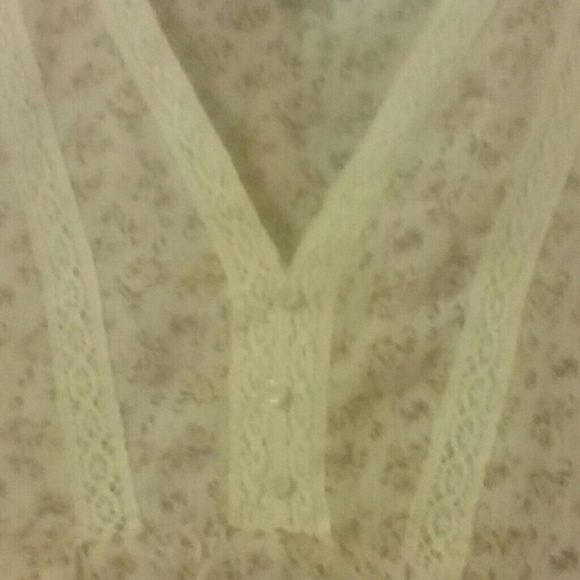 💜Blouse💜 - Picture 3 of 4