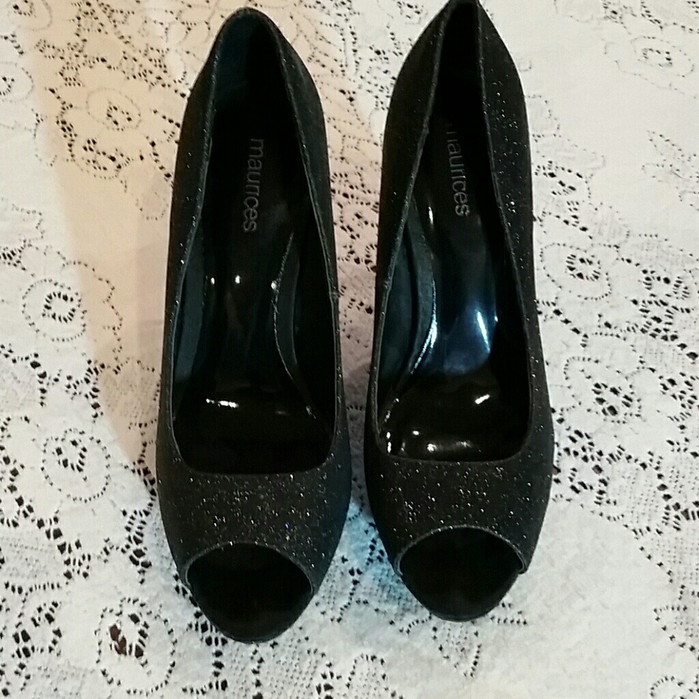 ☆Today SALE☆    Maurices Black Sparkle Pumps