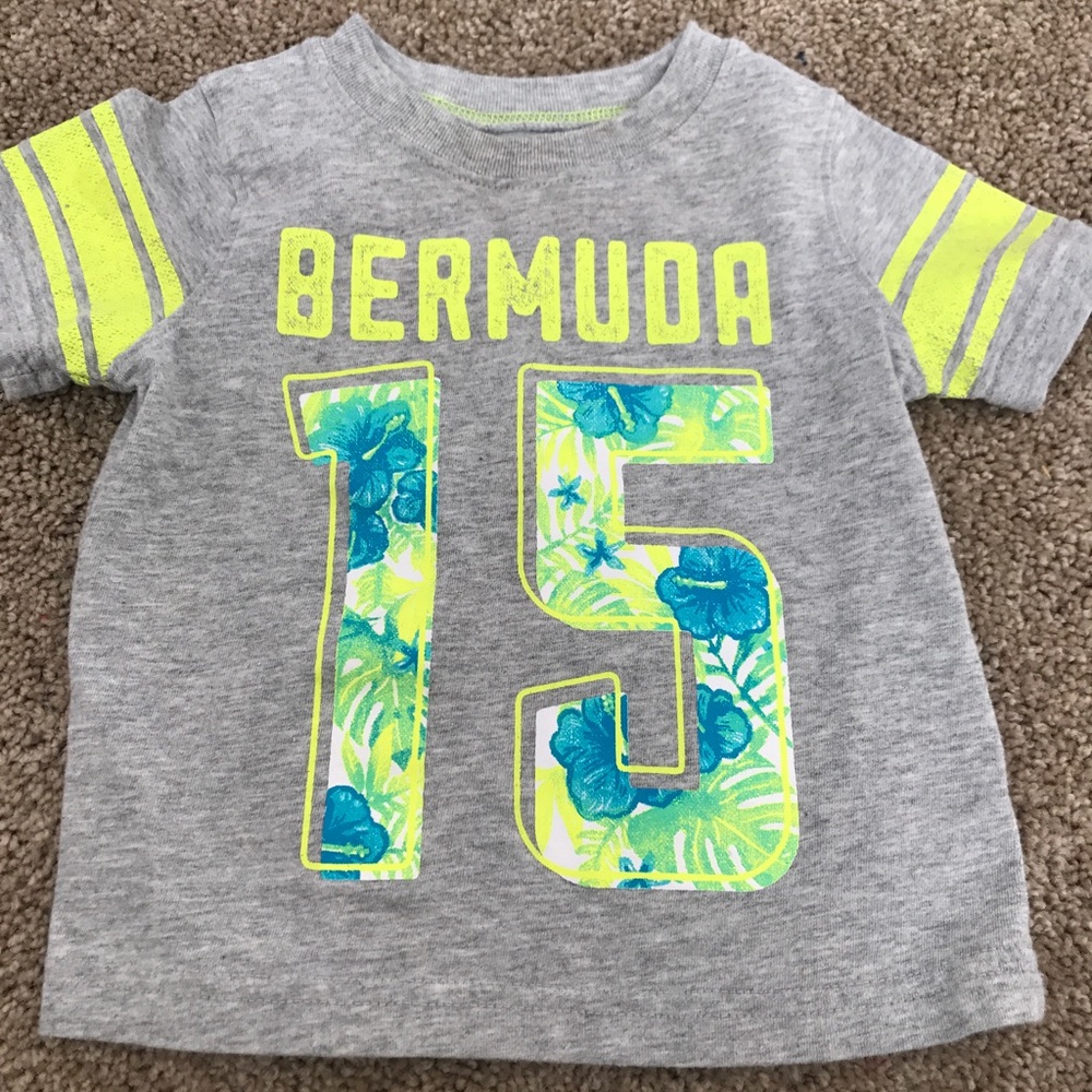 Carter's Shirt Size 12 Months
