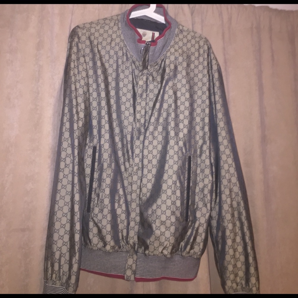 Men's Gucci jacket.