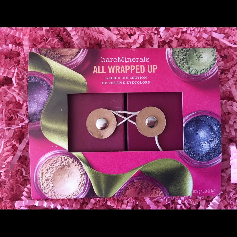 NIB Bare Minerals eye shadow holiday set RARE ❤️