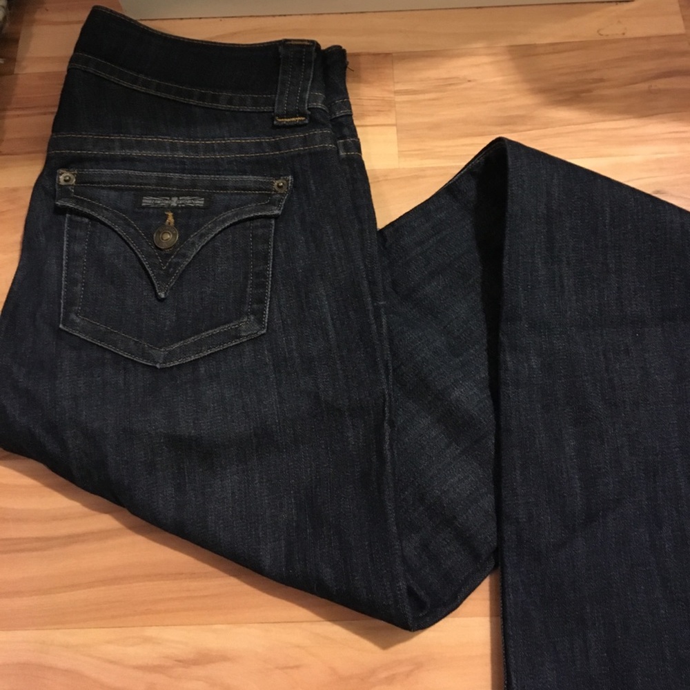 BUY TODAY GOING TO CONSIGNMENT Hudson jeans