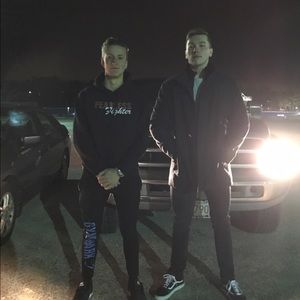 Meet your Posher, Hunter