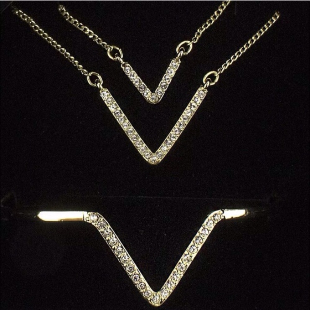 VS 3 pc necklace & bracelet gift set - Picture 2 of 4