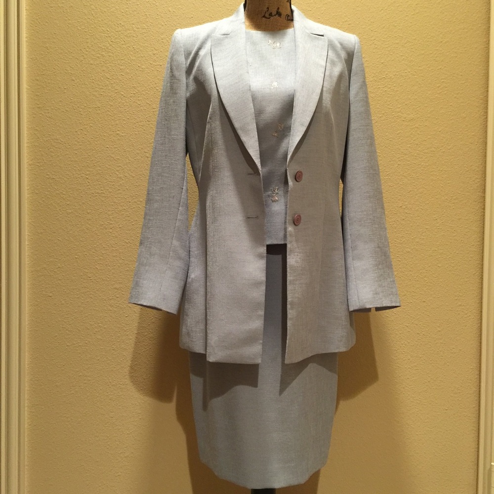 KASPER THREE PIECE SKIRT SUIT